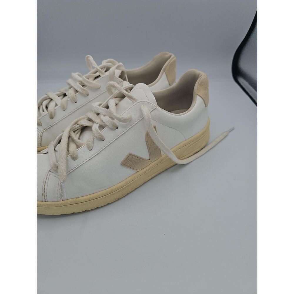 Veja Women's URCA CWL White Butter V10 Low Top Sneakers Size US 10 - Picture 13 of 16